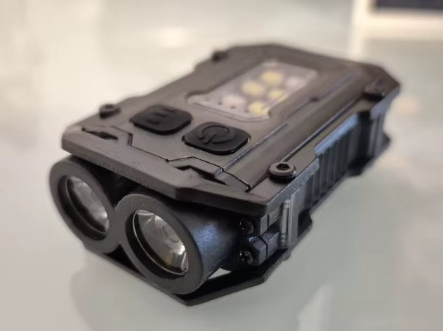 Lampe tactique modulable - Adaptez la lumière à votre action