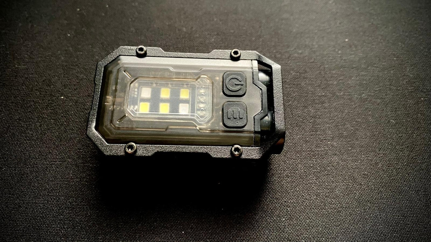 Lampe tactique modulable - Adaptez la lumière à votre action